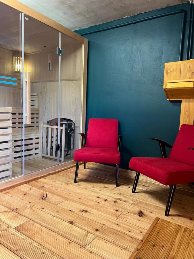 Houten Vakantiewoning "Reisnaarpolen" Royaal Ontbijt, Sauna En Hottub Czarna Góra Eksteriør billede