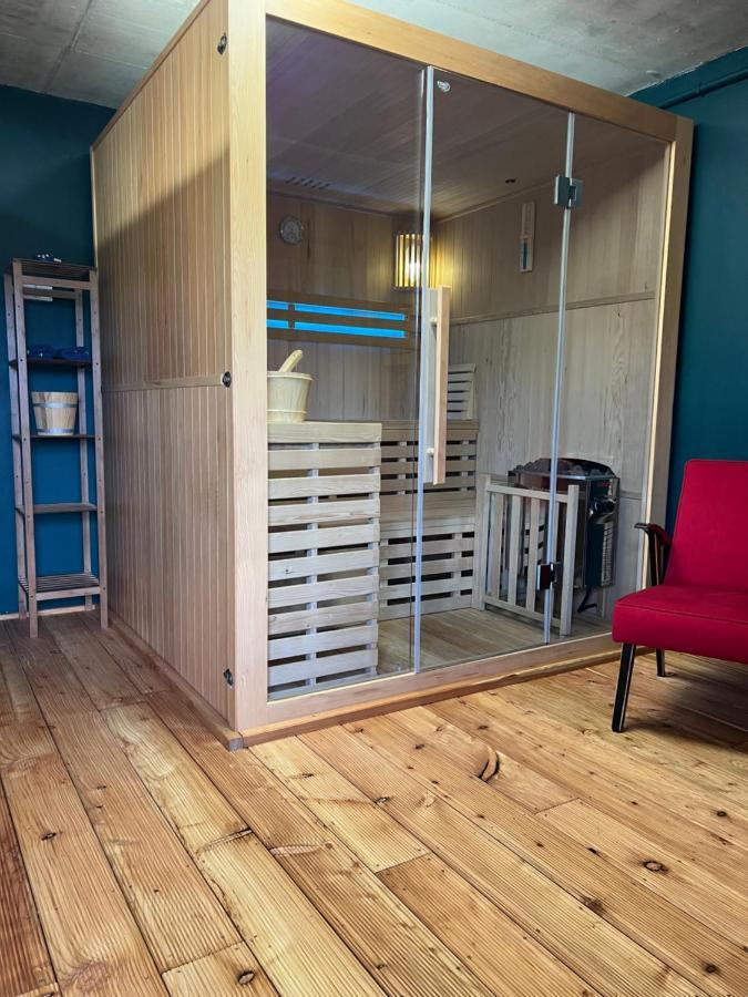 Houten Vakantiewoning "Reisnaarpolen" Royaal Ontbijt, Sauna En Hottub Czarna Góra Eksteriør billede